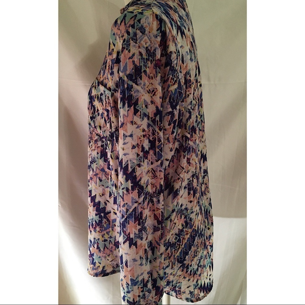 PINK ROSE PULLOVER BLOUSE - Picture 3 of 5